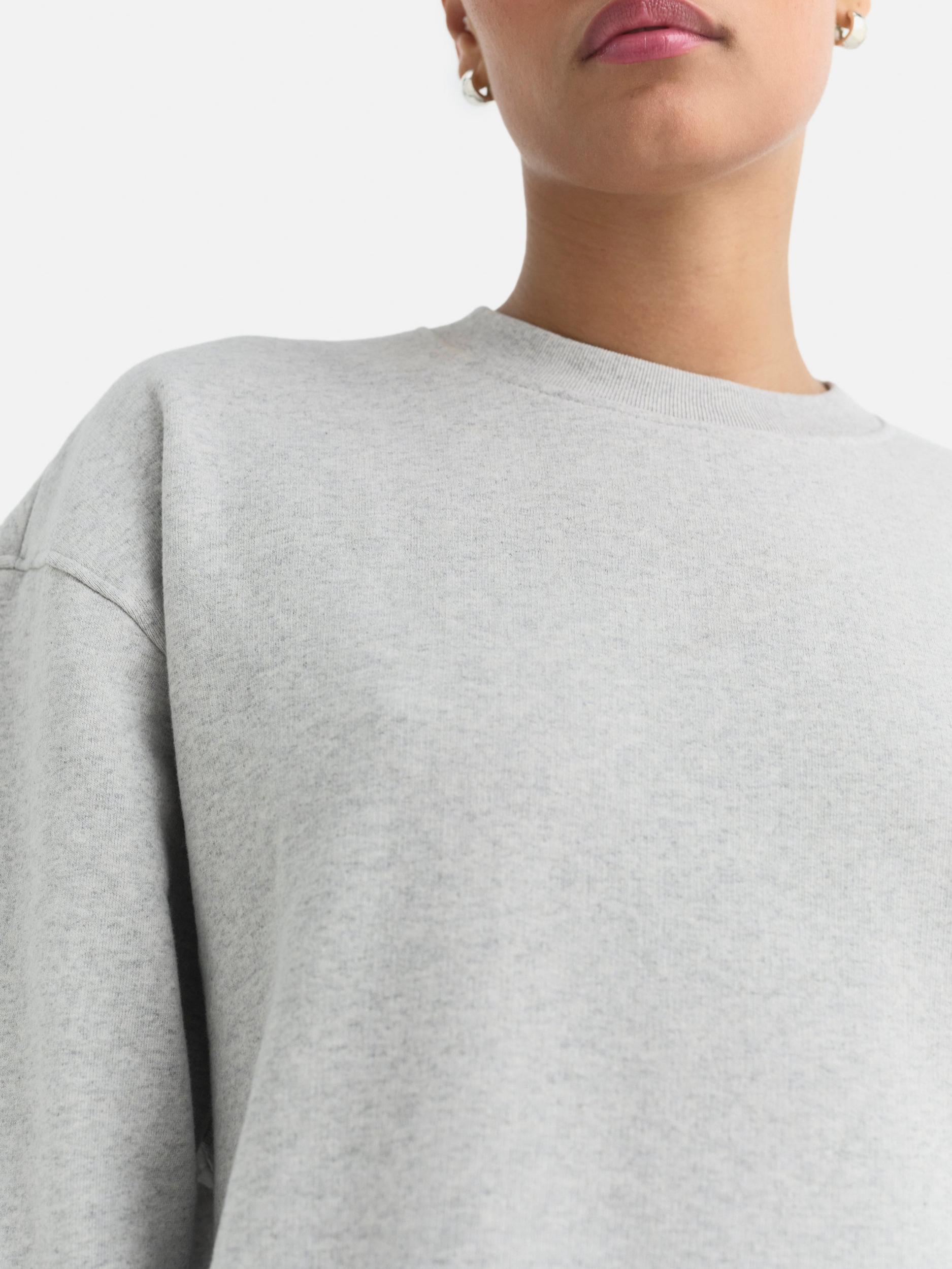 Organic Fleece Oversized Sweatshirt Female Product Image