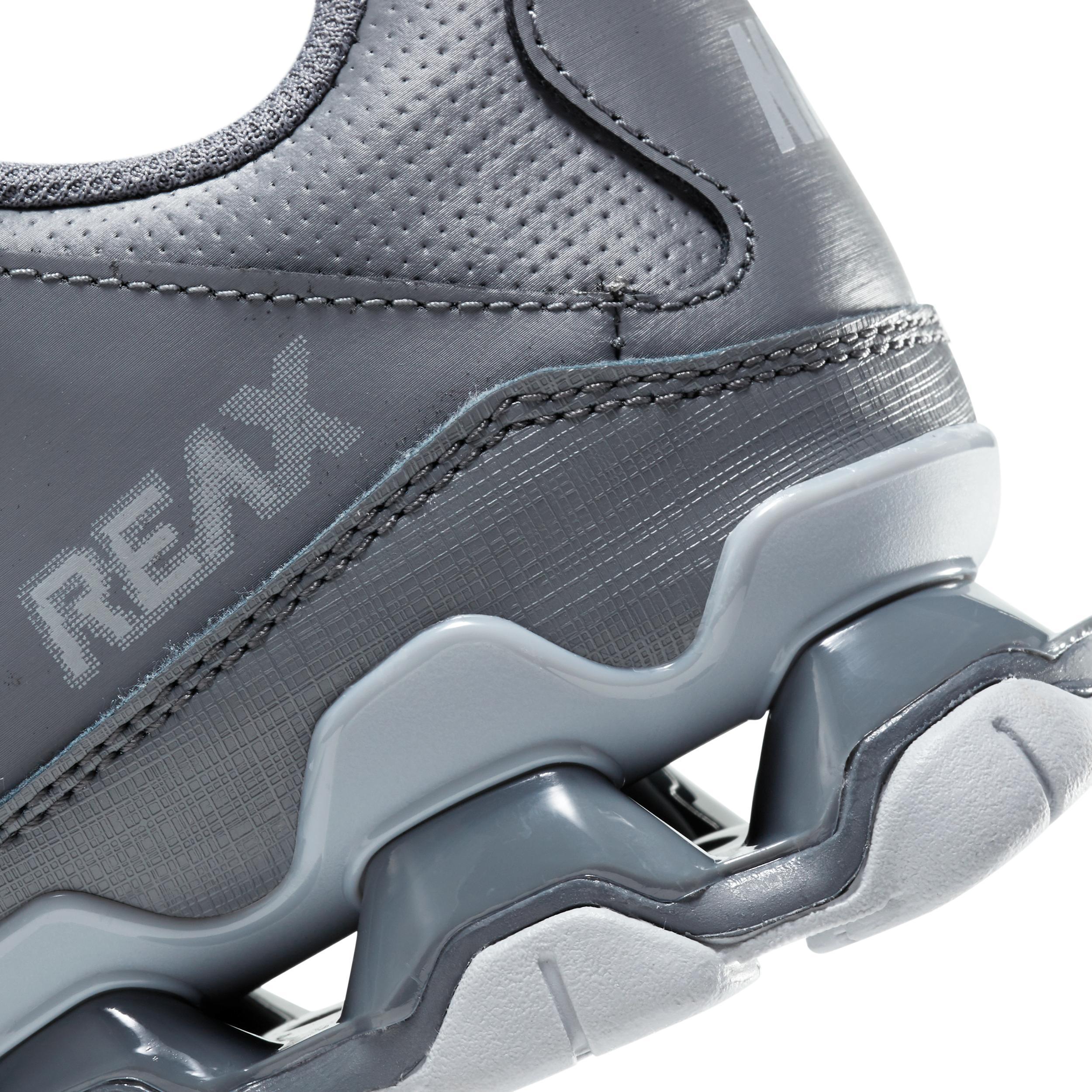 Nike Men's Reax 8 TR Workout Shoes Product Image