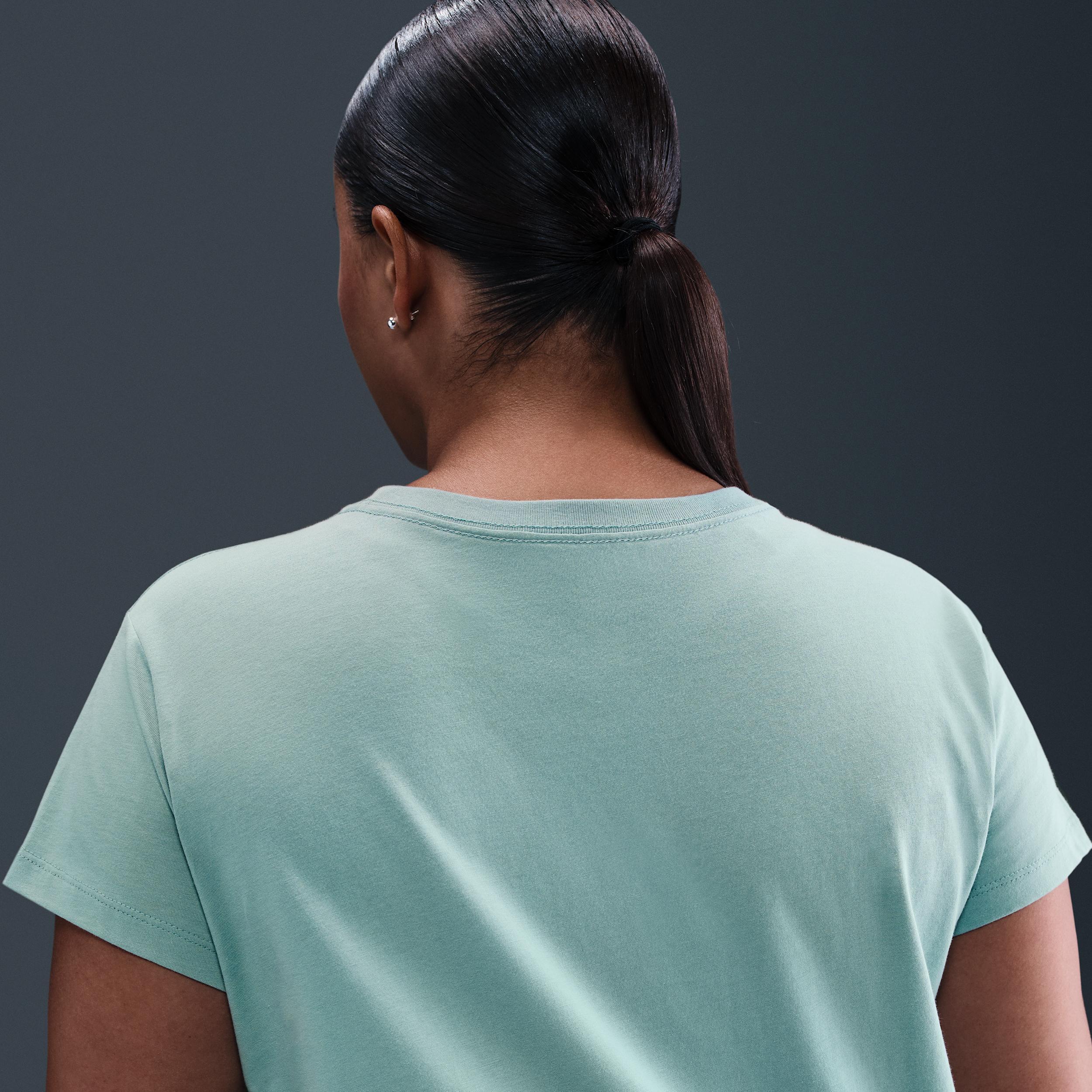 Nike Sportswear Women's Short-Sleeve Graphic T-Shirt (Plus Size) Product Image