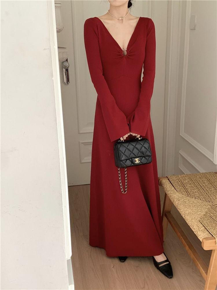 Long-Sleeve V-Neck Plain Hoop Accent Maxi A-Line Dress Product Image