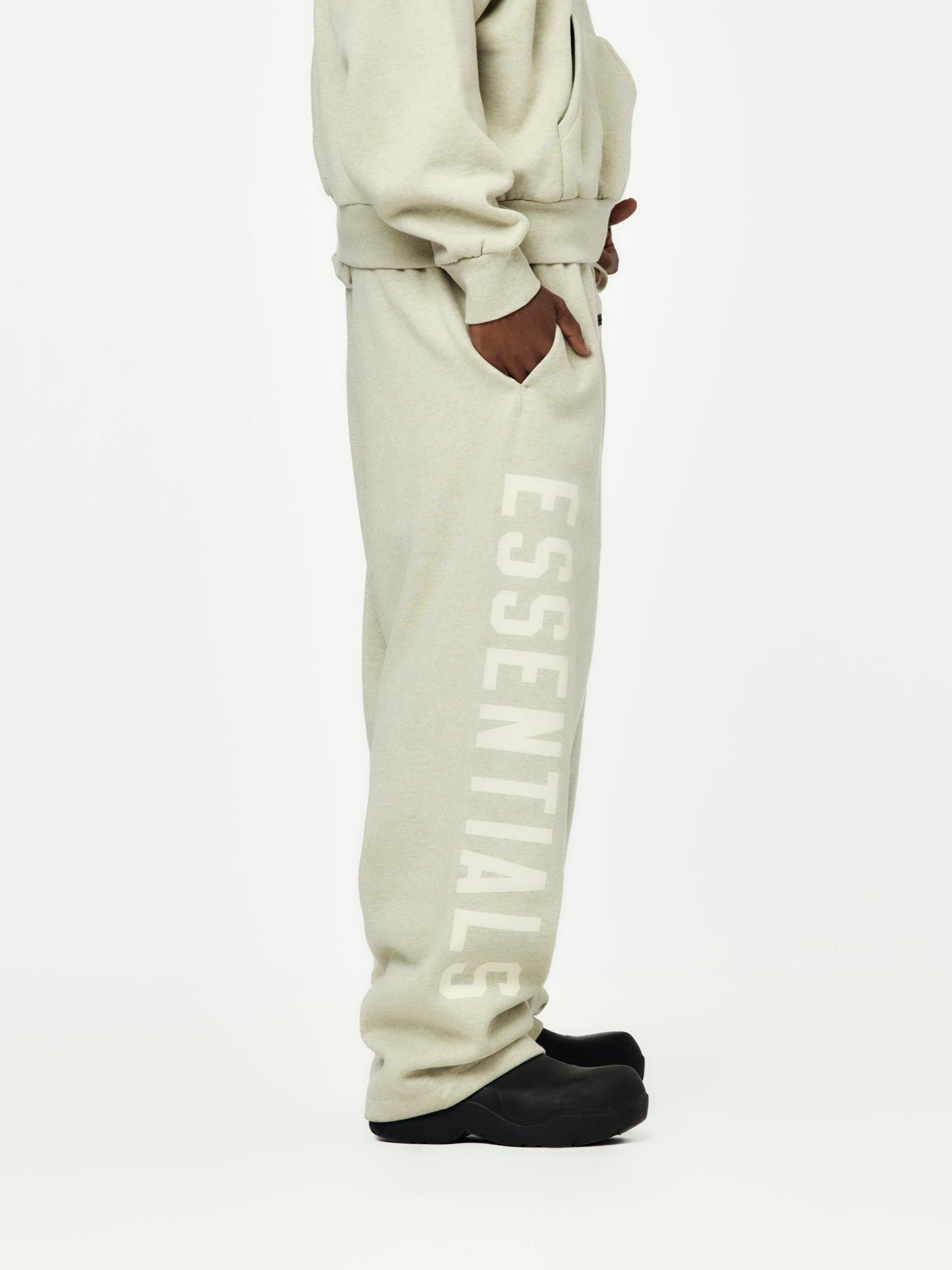 Lounge Fleece Sweatpant (Heather Stone) Product Image