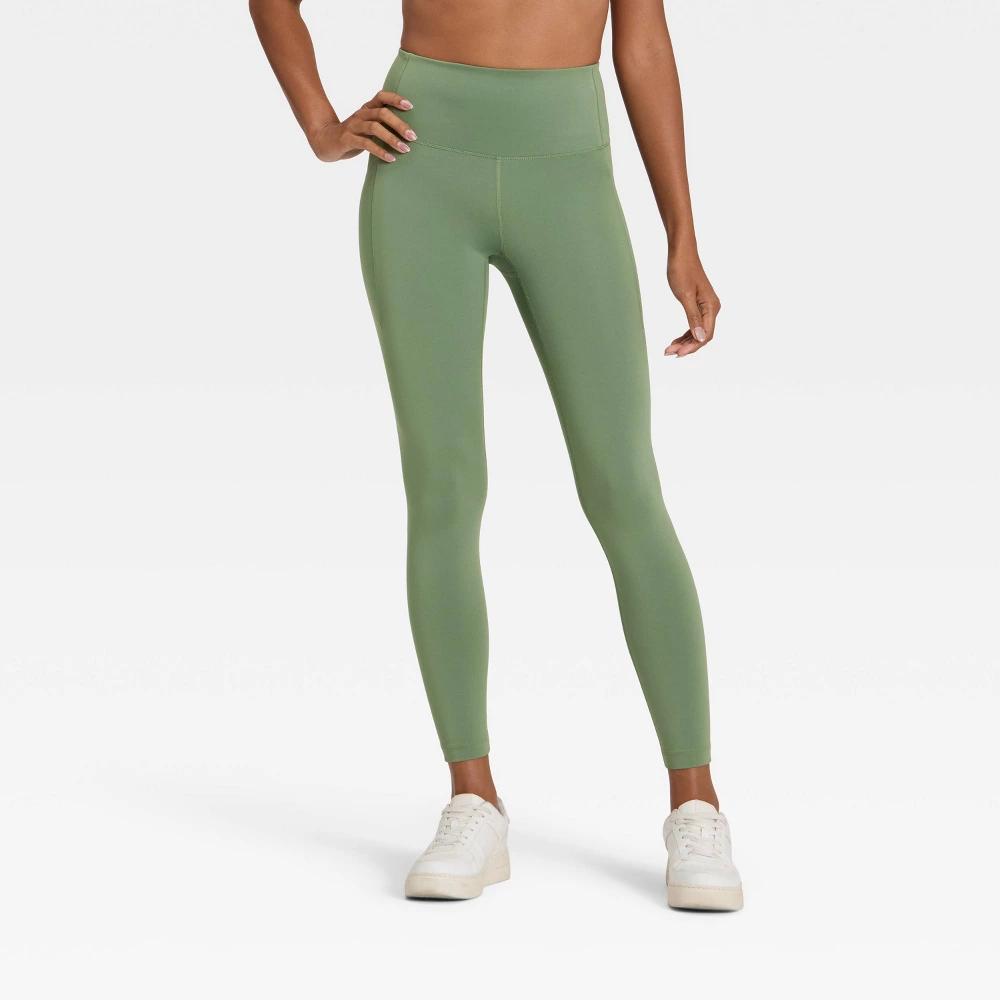 Women's Dynamic Flex High-Rise Pocketed 7/8 Leggings - All In Motion™ Product Image