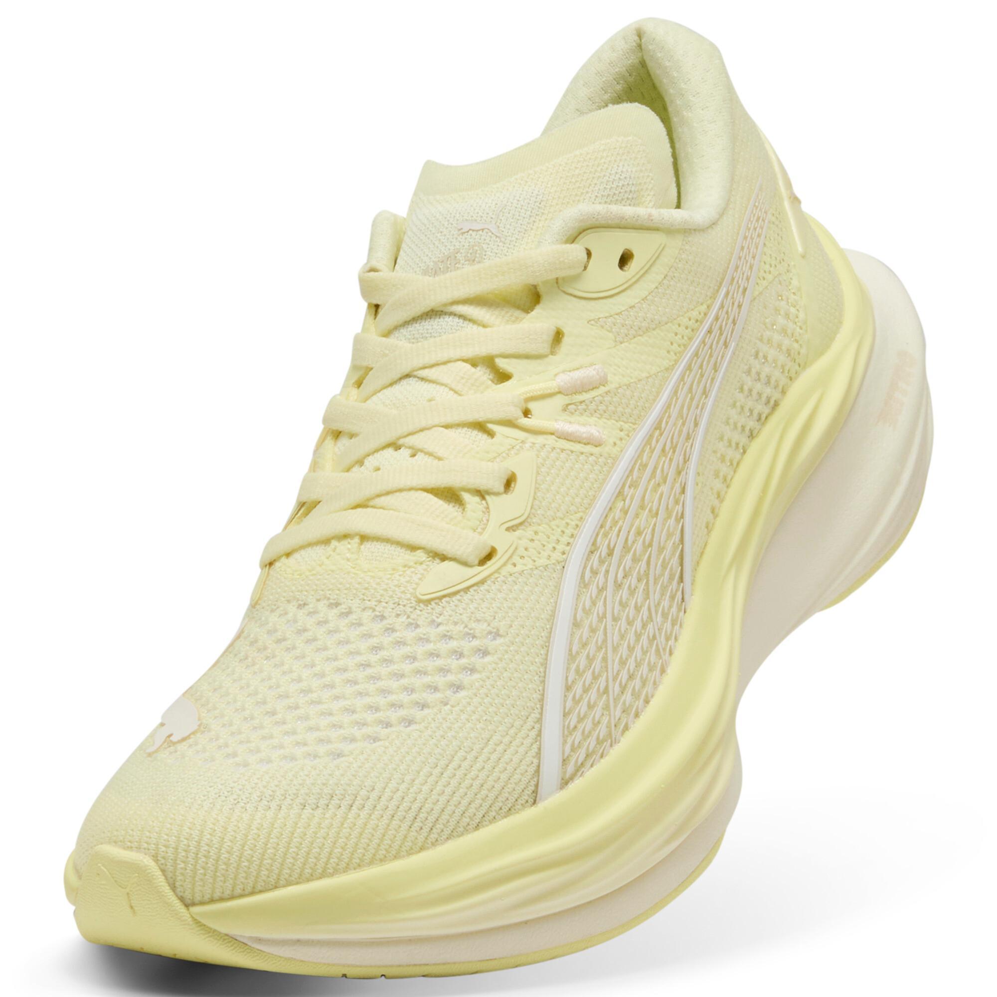 Deviate NITRO™ 3 Women's Running Shoes Product Image