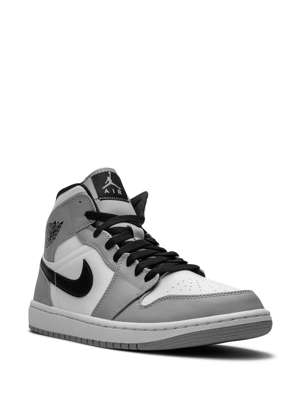 Air Jordan 1 Mid "Light Smoke Grey" sneakers Product Image