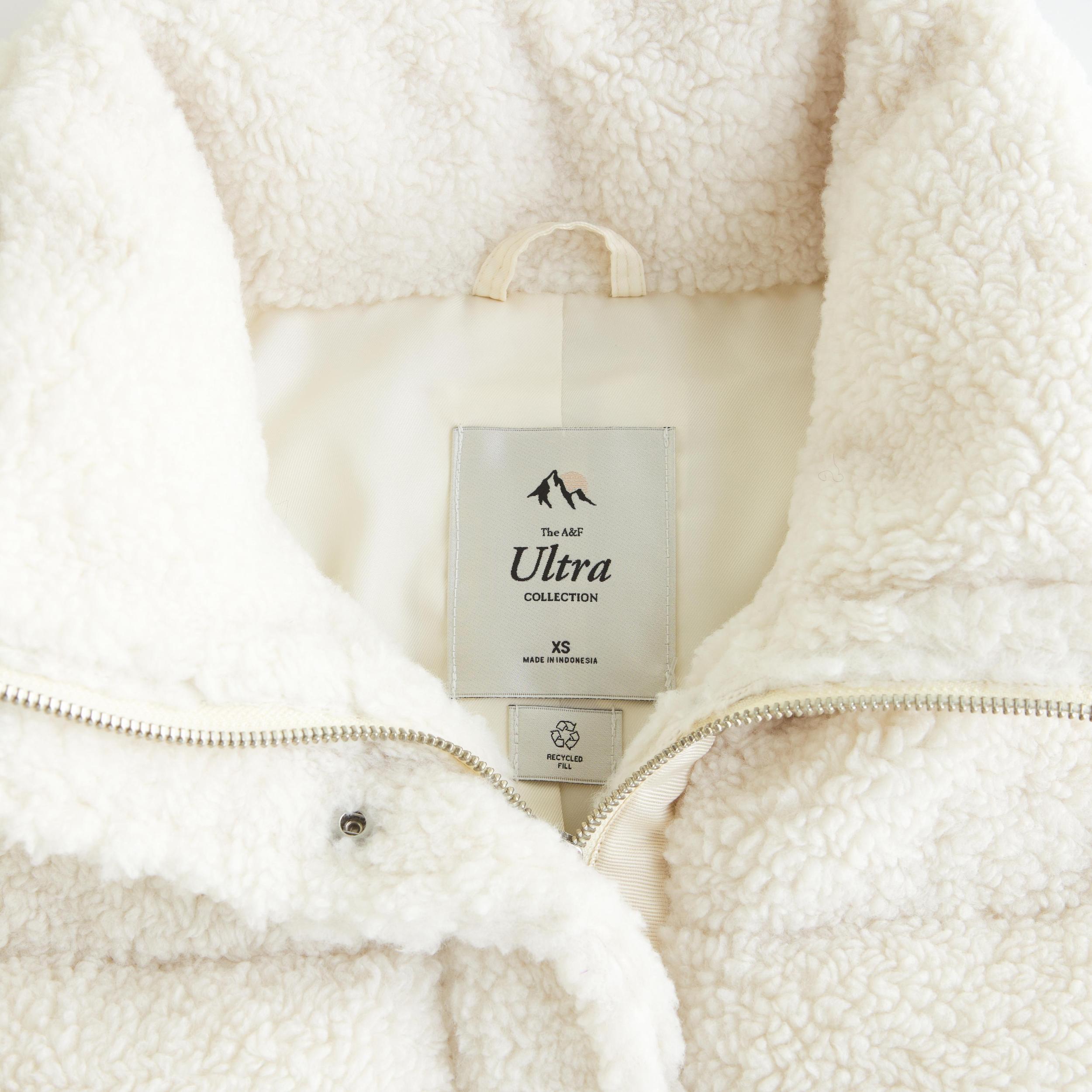 Sherpa Mini Ultra Puffer Product Image
