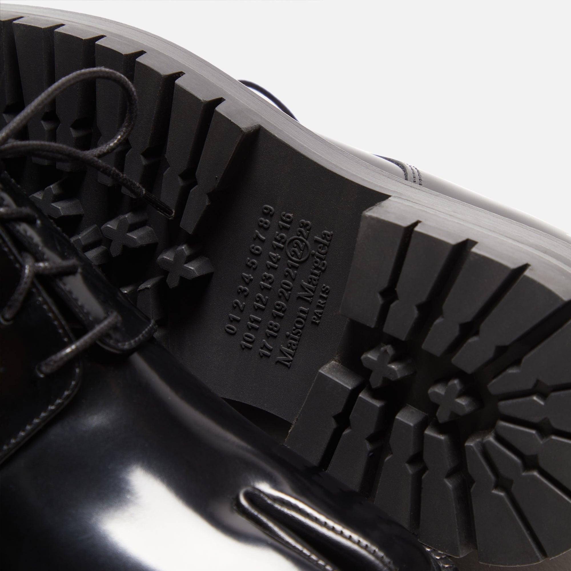 Maison Margiela WMNS Tabi County Lace Up - Black Female Product Image