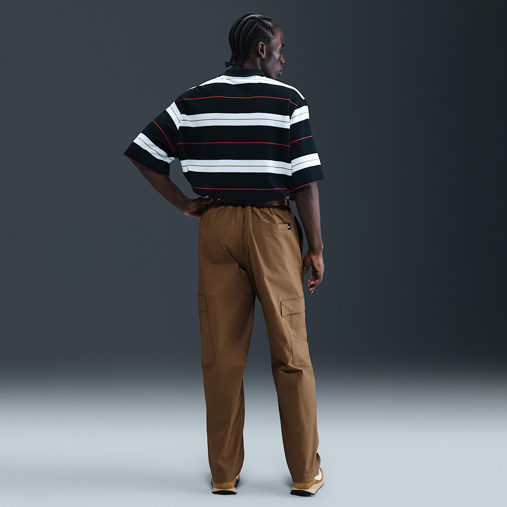 Nike Sportswear Club Men's Woven Cargo Pants Product Image