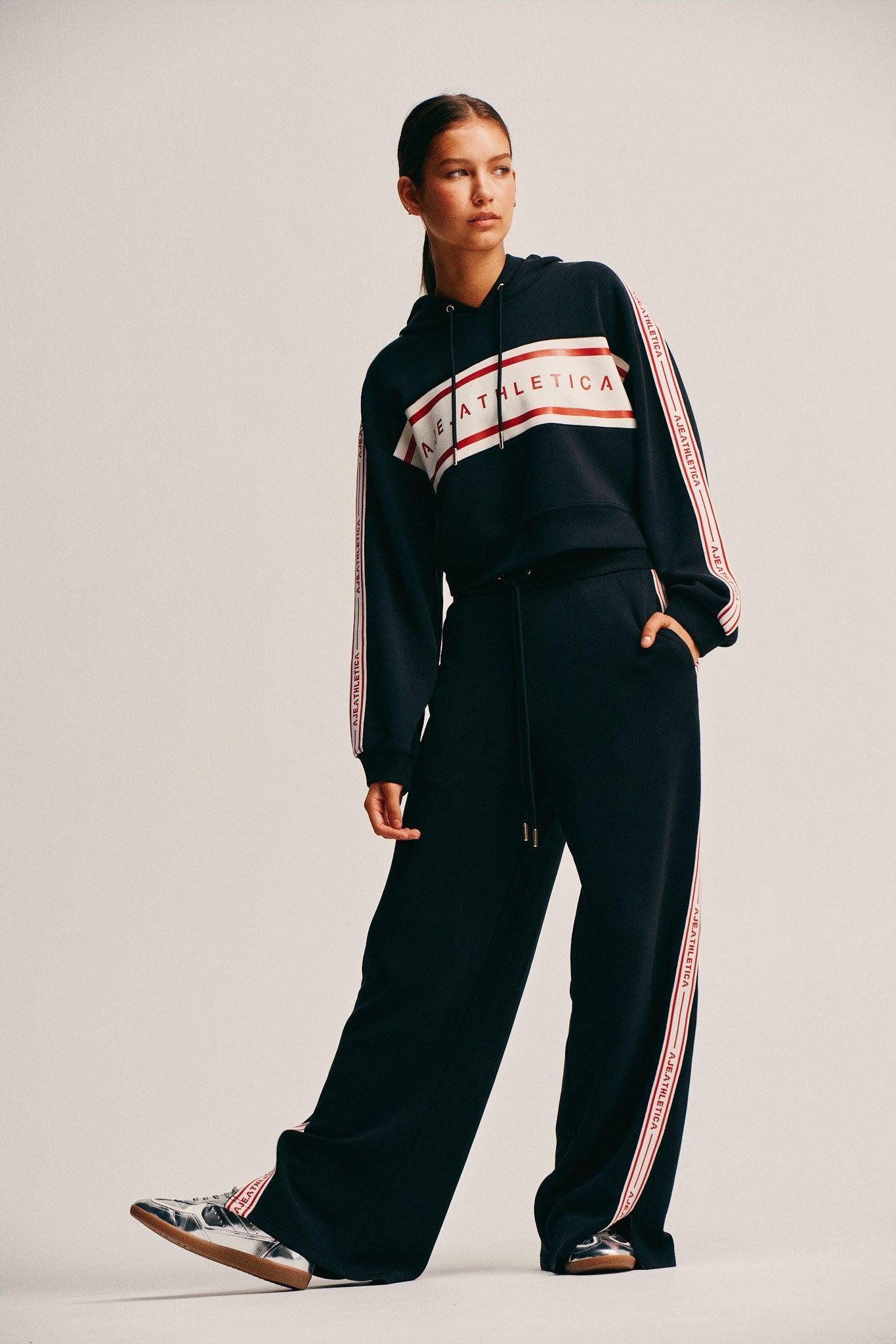 Logotape Zip Trackpants 504 Product Image