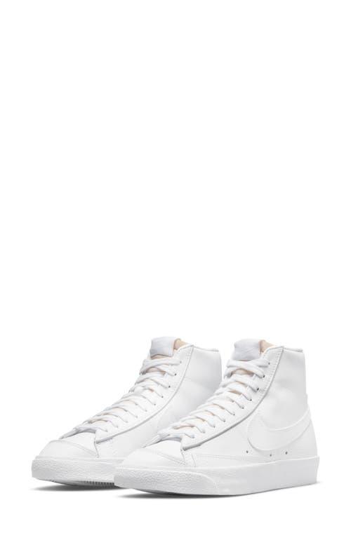 Nike Womens Blazer Mid 77 Shoes Product Image