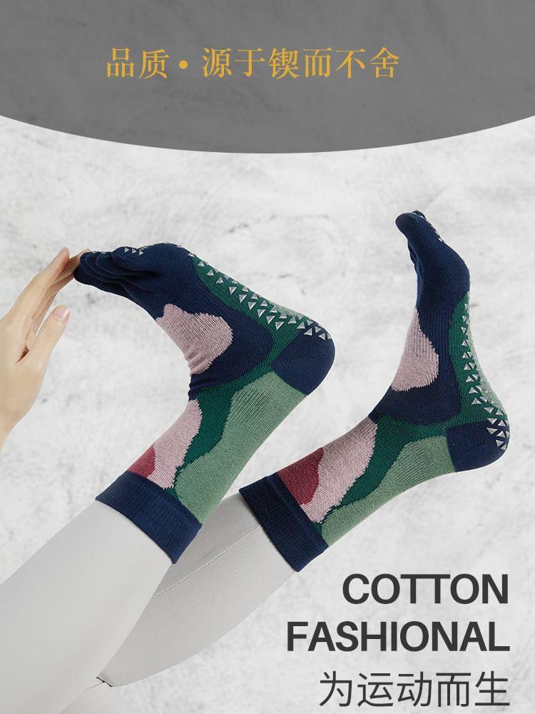 Patterned Toe Socks Product Image