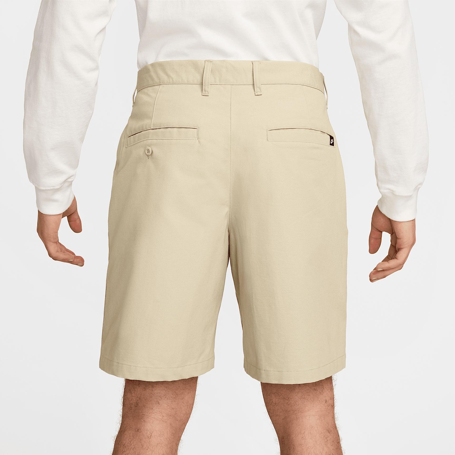 Nike Club Men's Chino Shorts Product Image