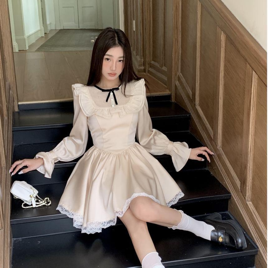 Palace Style Puff Sleeve Ruffled-Trim Lace-Hem Slim-Fit Mini A-Line Dress Product Image