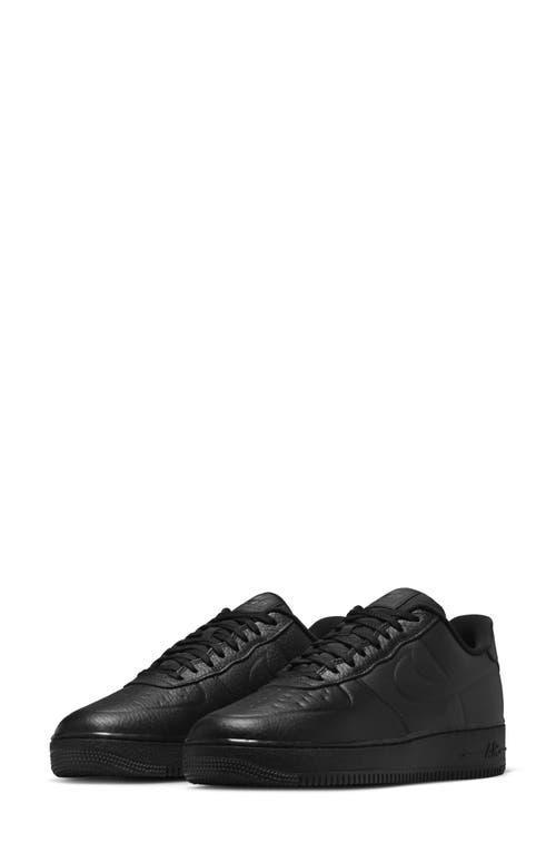 Nike Men's Air Force 1 '07 Pro-Tech Winterized Shoes Product Image