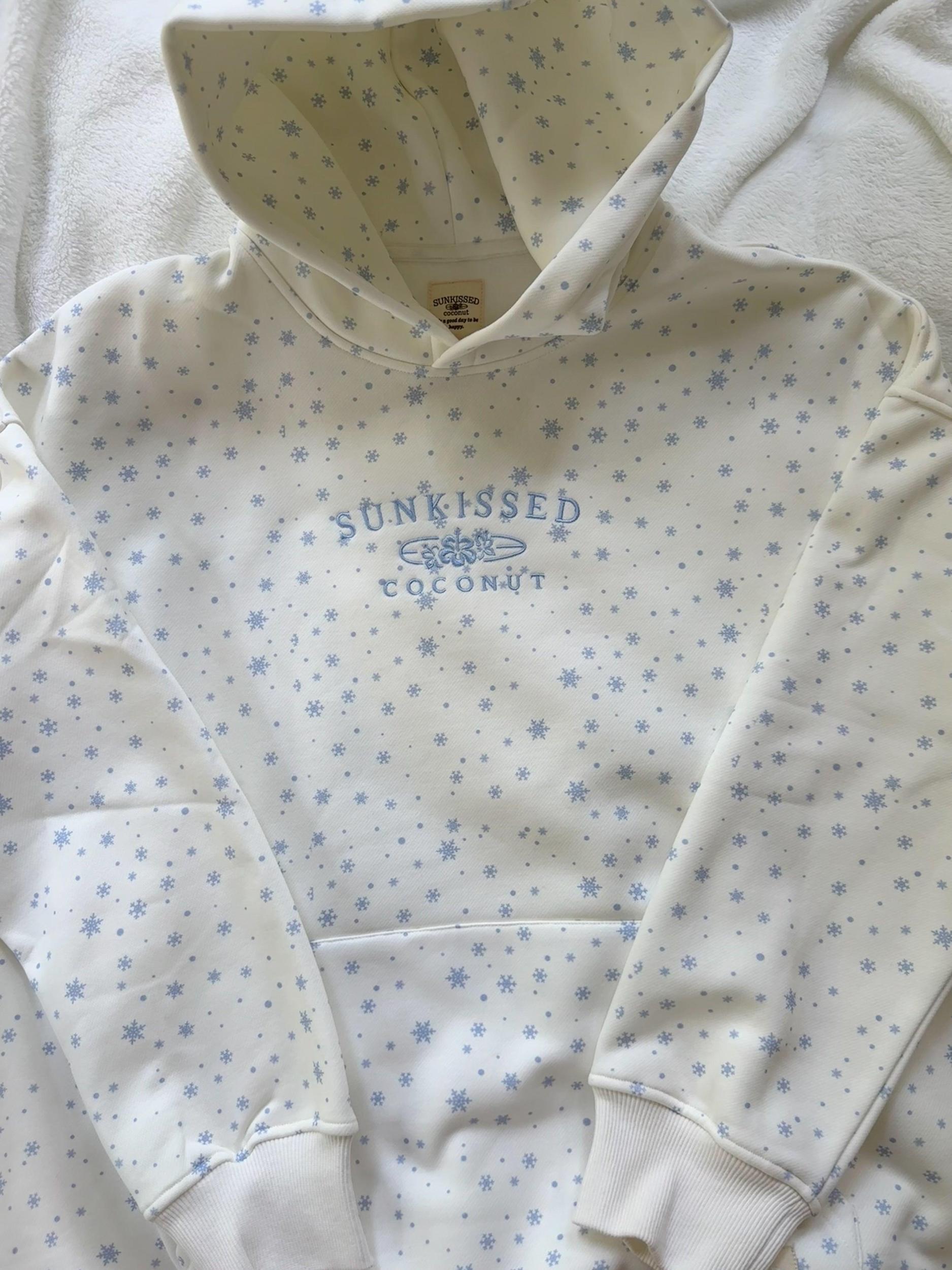Snowflake Sunkissedcoconut Embroider Hoodie Product Image