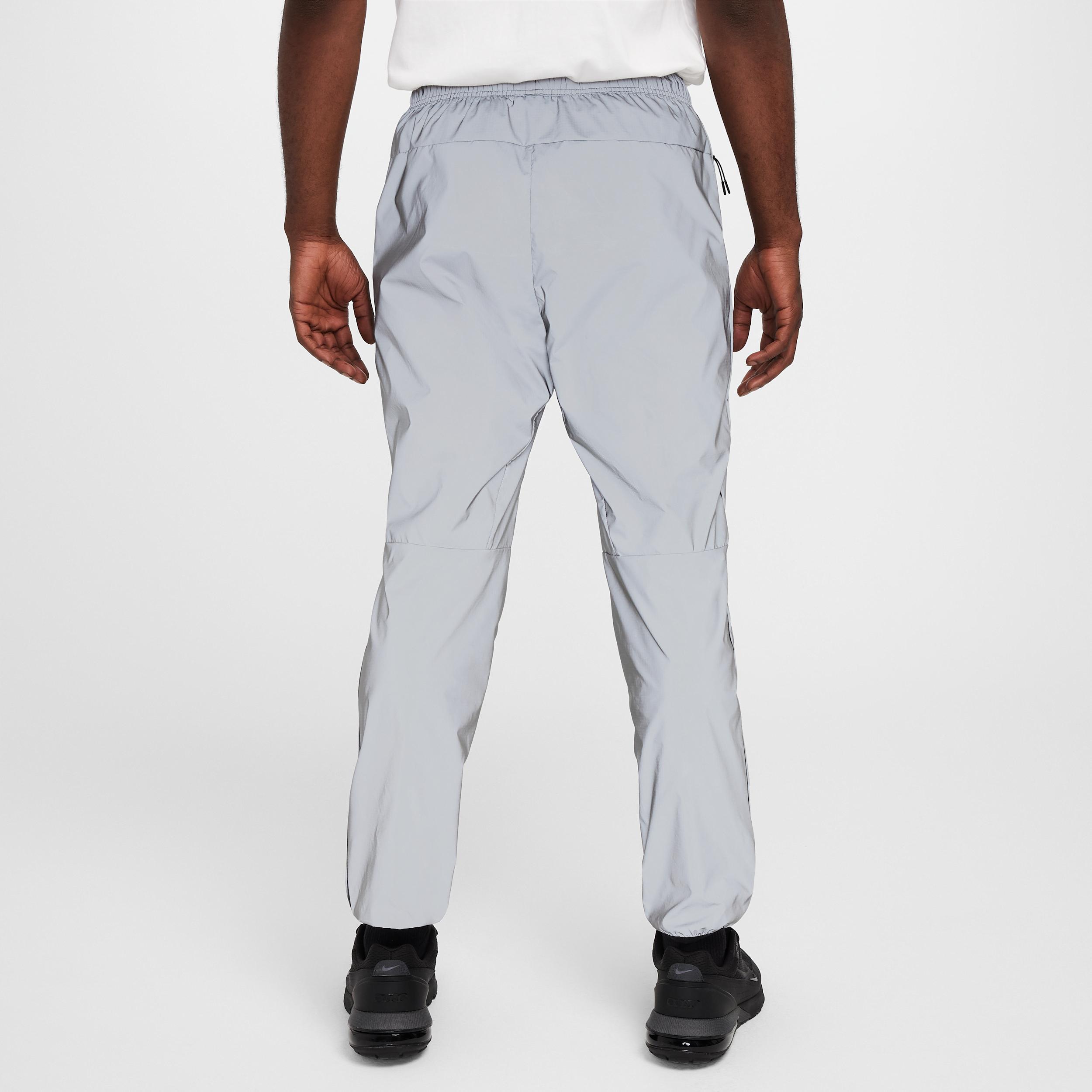 Nike Men's Tech Woven Flash Pants Product Image