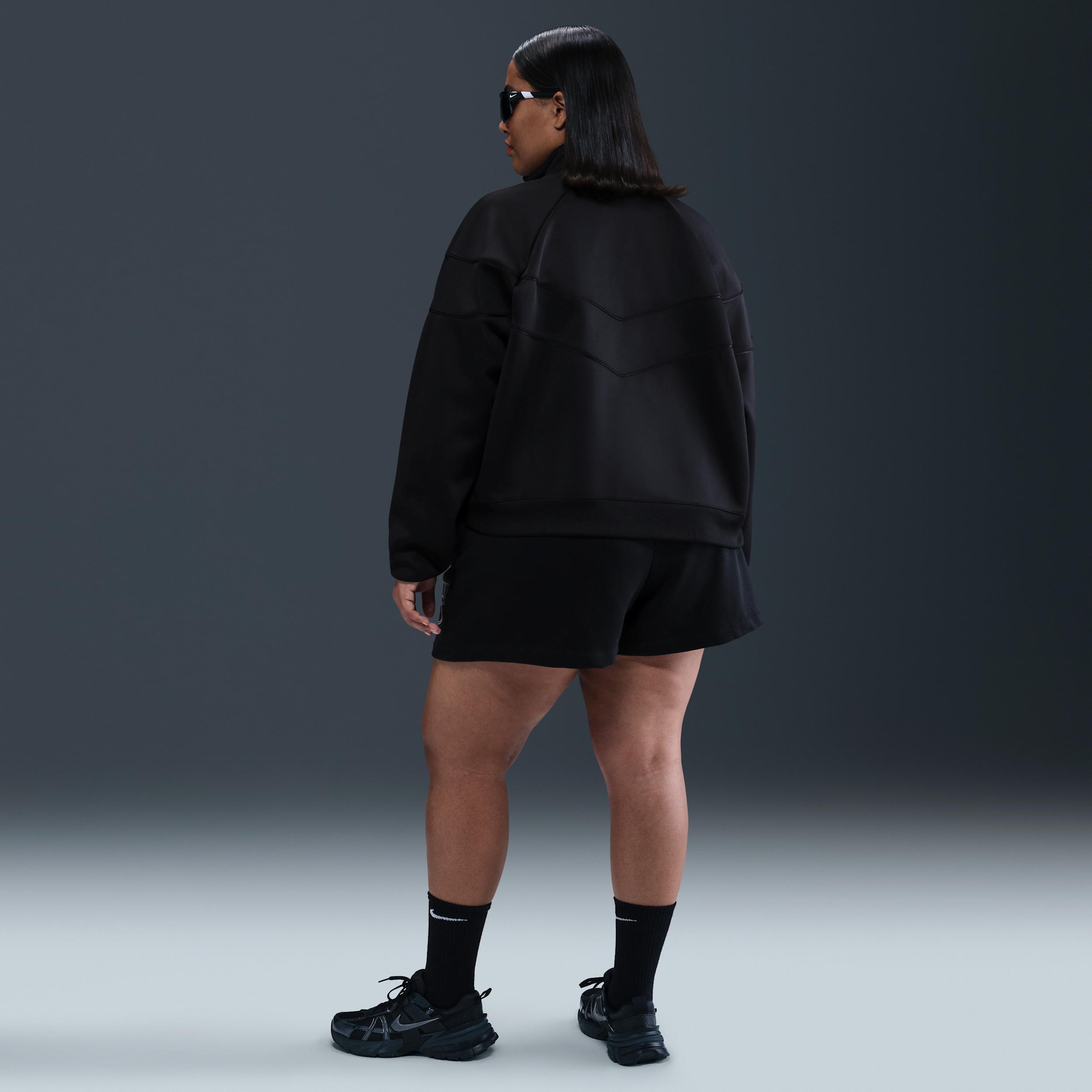 Women's Nike Sportswear Club Fleece Mid-Rise 4" Graphic Shorts (Plus Size) Product Image