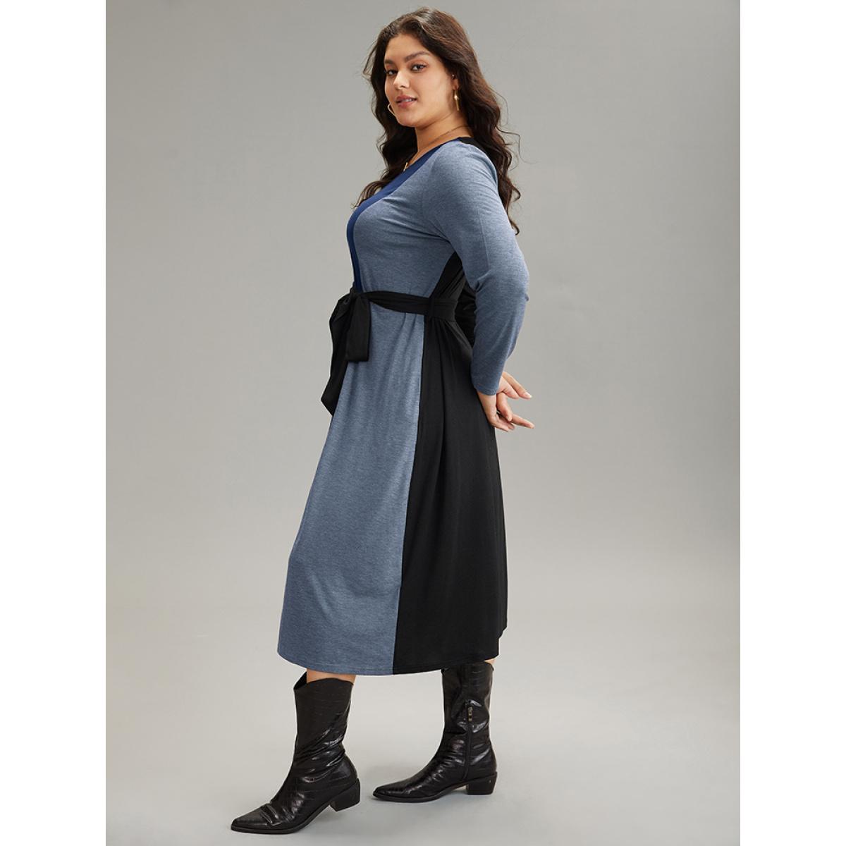 Plus Size Colorblock Patchwork Belted Pocket Long Sleeve Dress DarkBlue Women Casual Belted V-neck Long Sleeve Curvy Midi Dress BloomChic 26/4X Product Image