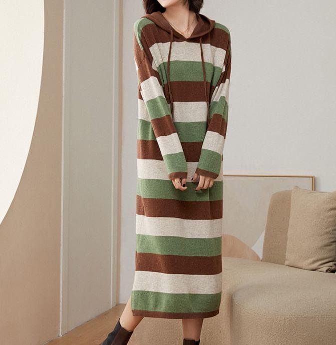Color Block Drawstring Slit Knit Midi Hoodie Dress Product Image