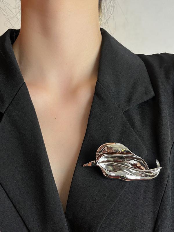 Geometric Leaves Shape Brooch Accessories Product Image