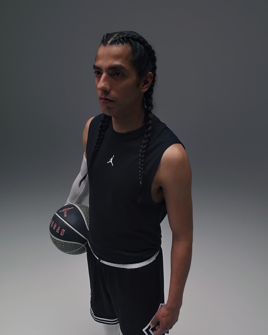 Jordan Sport Men's Dri-FIT Mesh Diamond Shorts Product Image