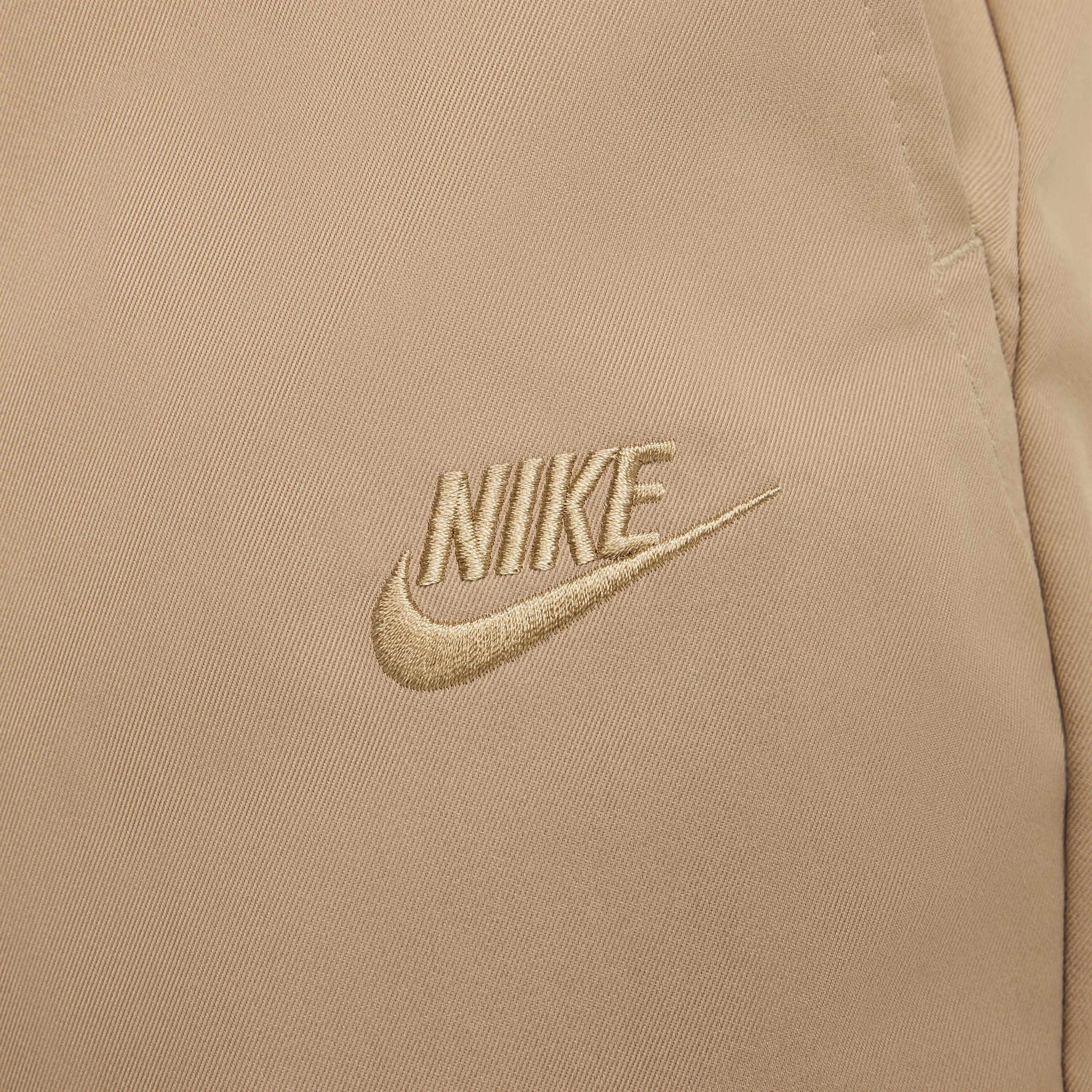 Nike Men's Club Woven Tapered Pants Product Image