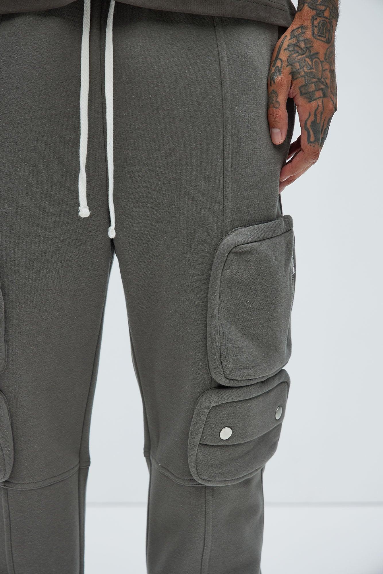 Tarren Straight Cargo Sweatpants - Charcoal Product Image