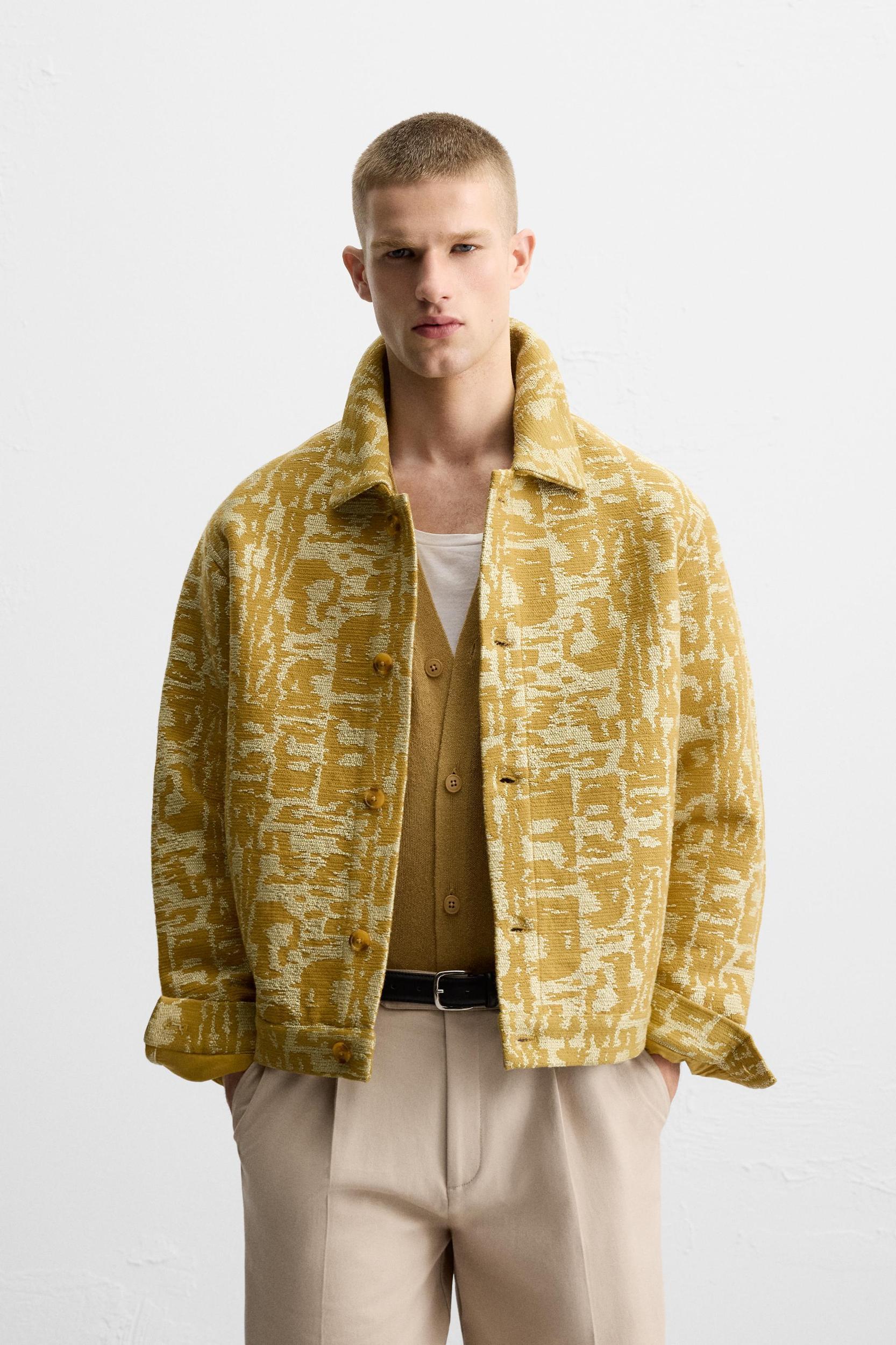 TEXTURED JACQUARD JACKET Product Image
