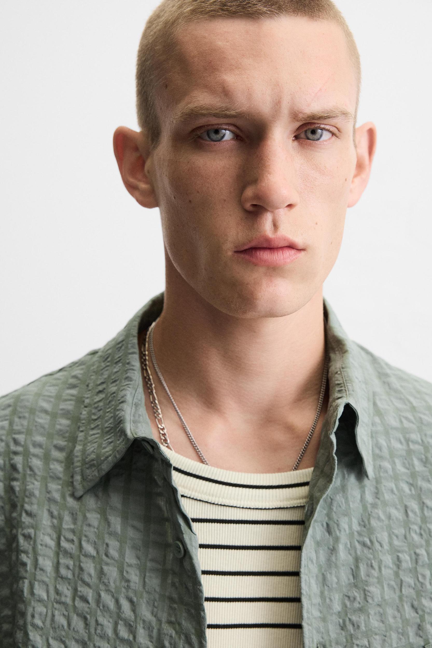 SEERSUCKER PLAID SHIRT Product Image