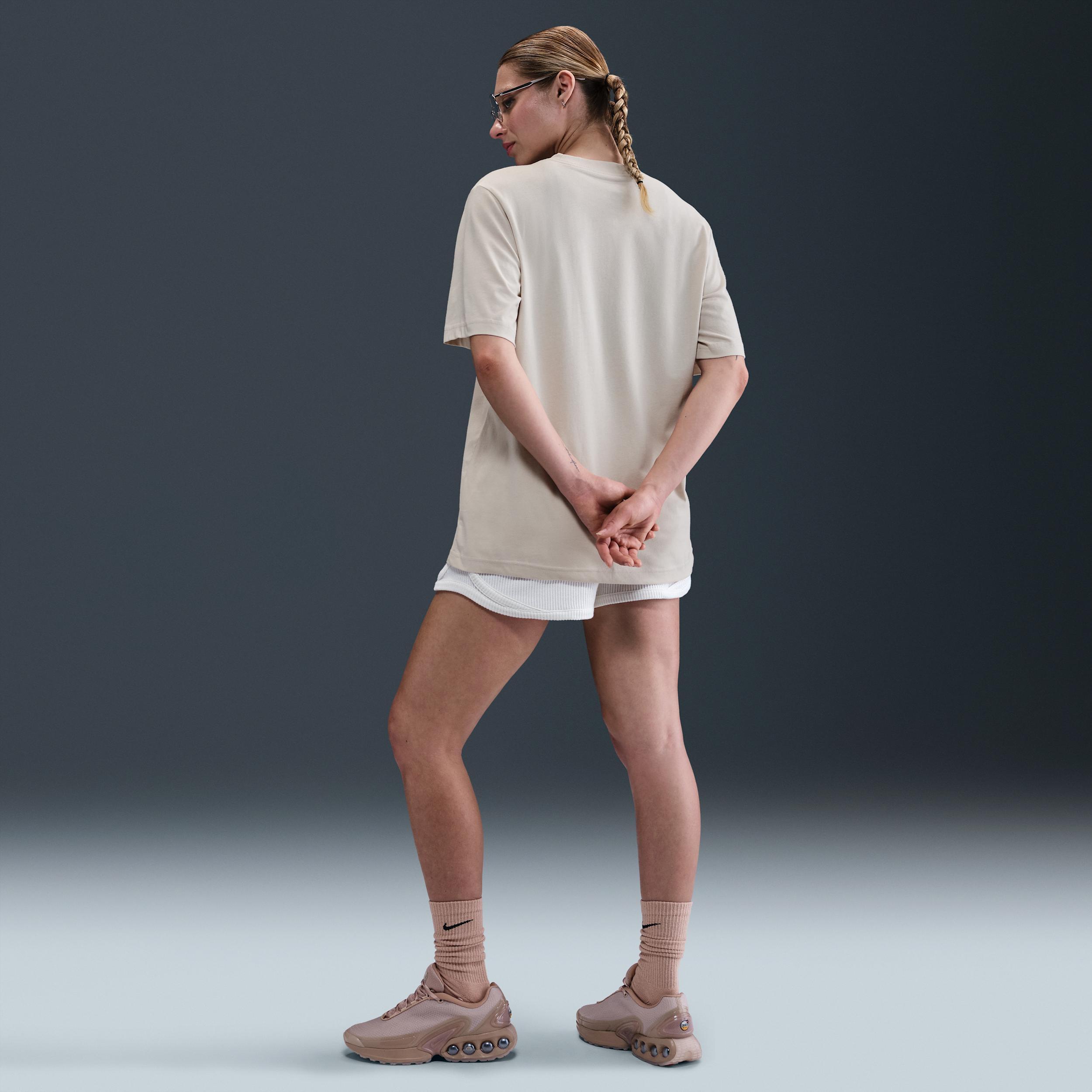 Nike Sportswear Women's Loose Short-Sleeve T-Shirt Product Image