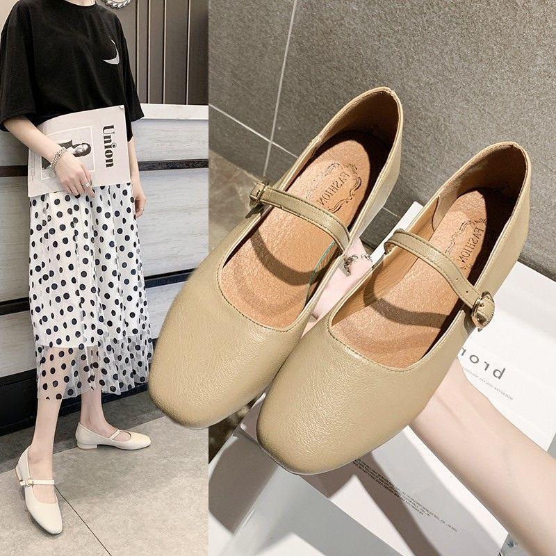 Mary Jane Shoes Product Image