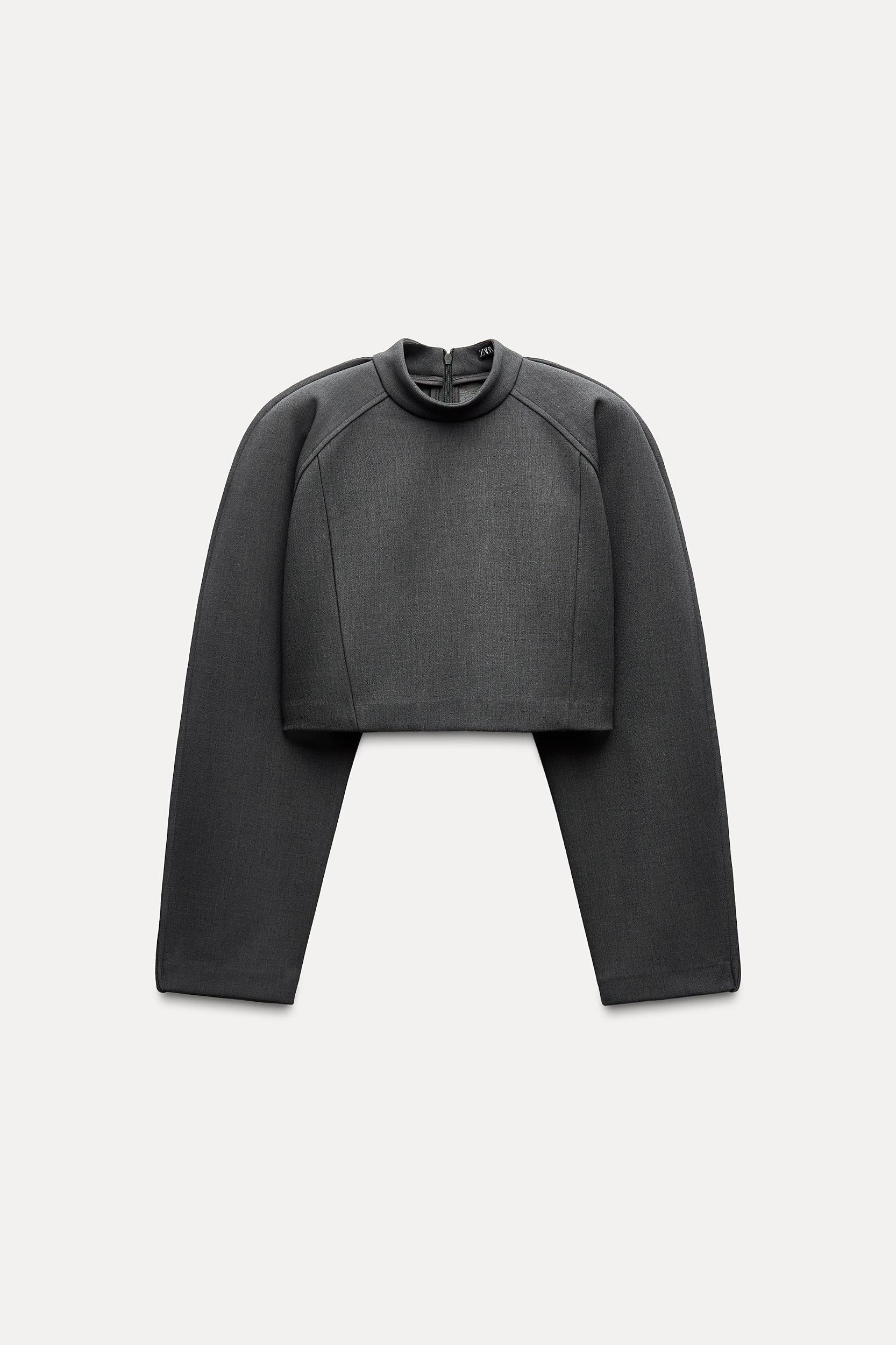 SHORT VOLUMINOUS TOP Product Image