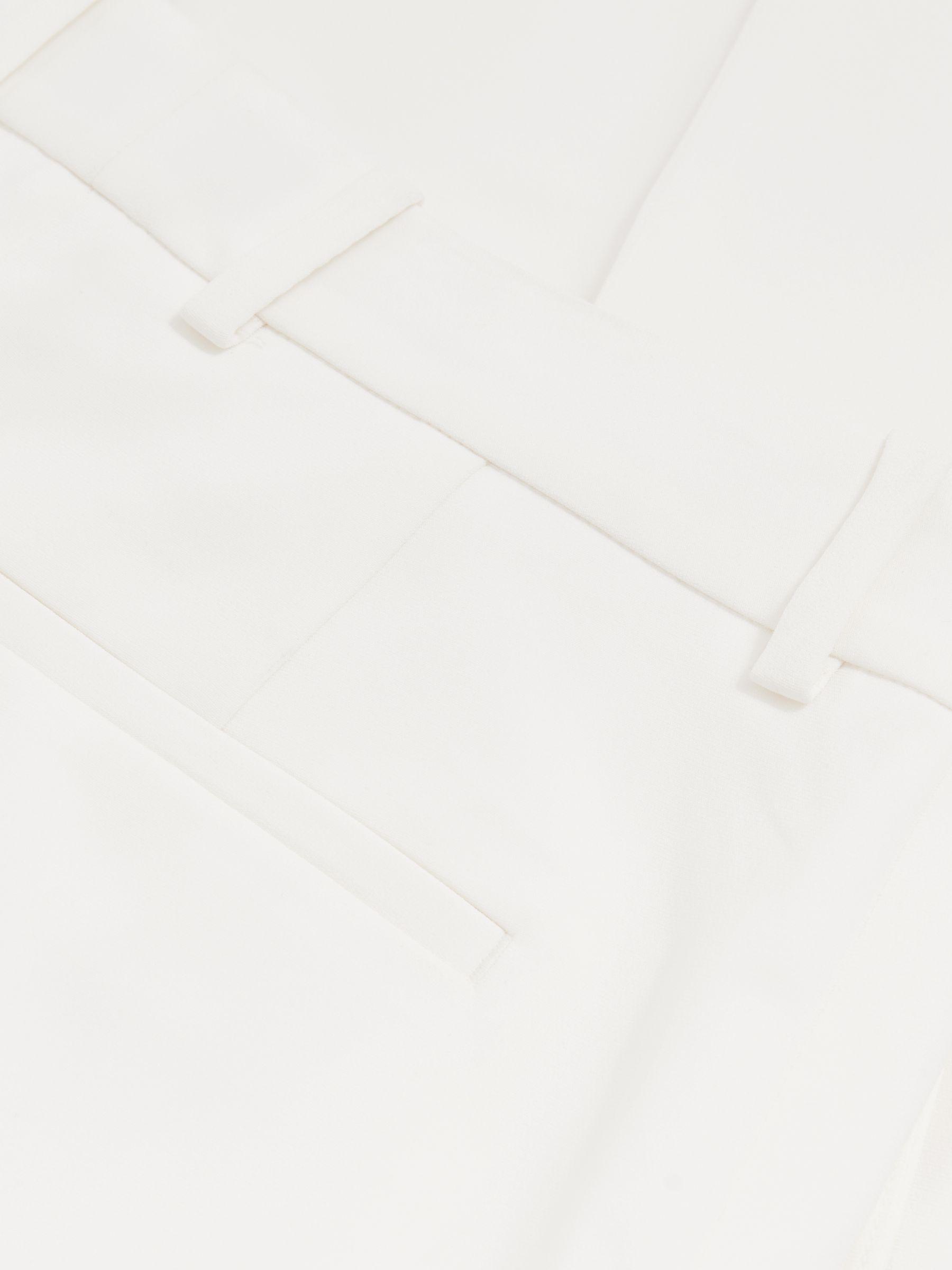 Petite Stretch-Cotton Wide-Leg Jeans in Light Blue Product Image