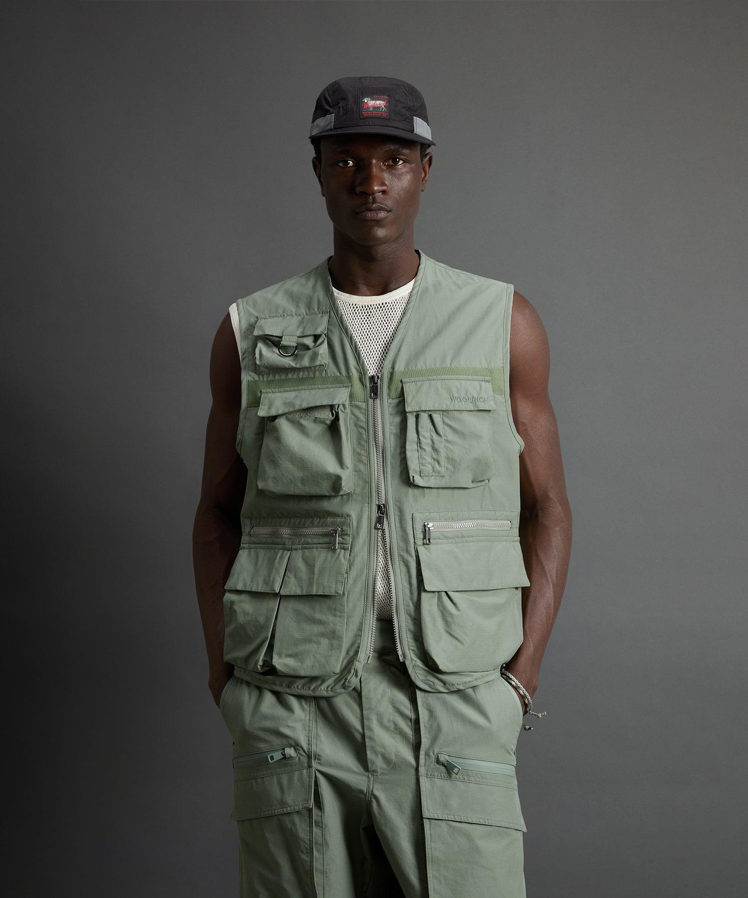 Todd Snyder x Woolrich Fishing Vest in Sage Product Image