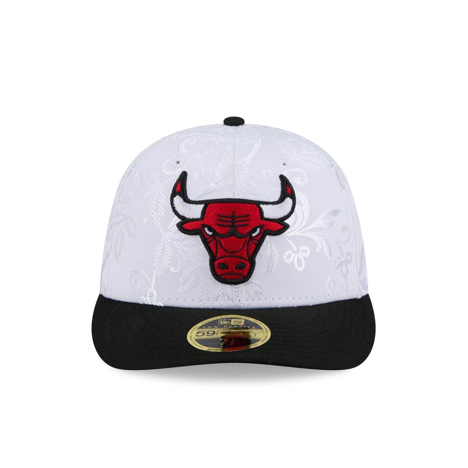 Chicago Bulls Floral Shine Low Profile 59FIFTY Fitted Hat Male Product Image