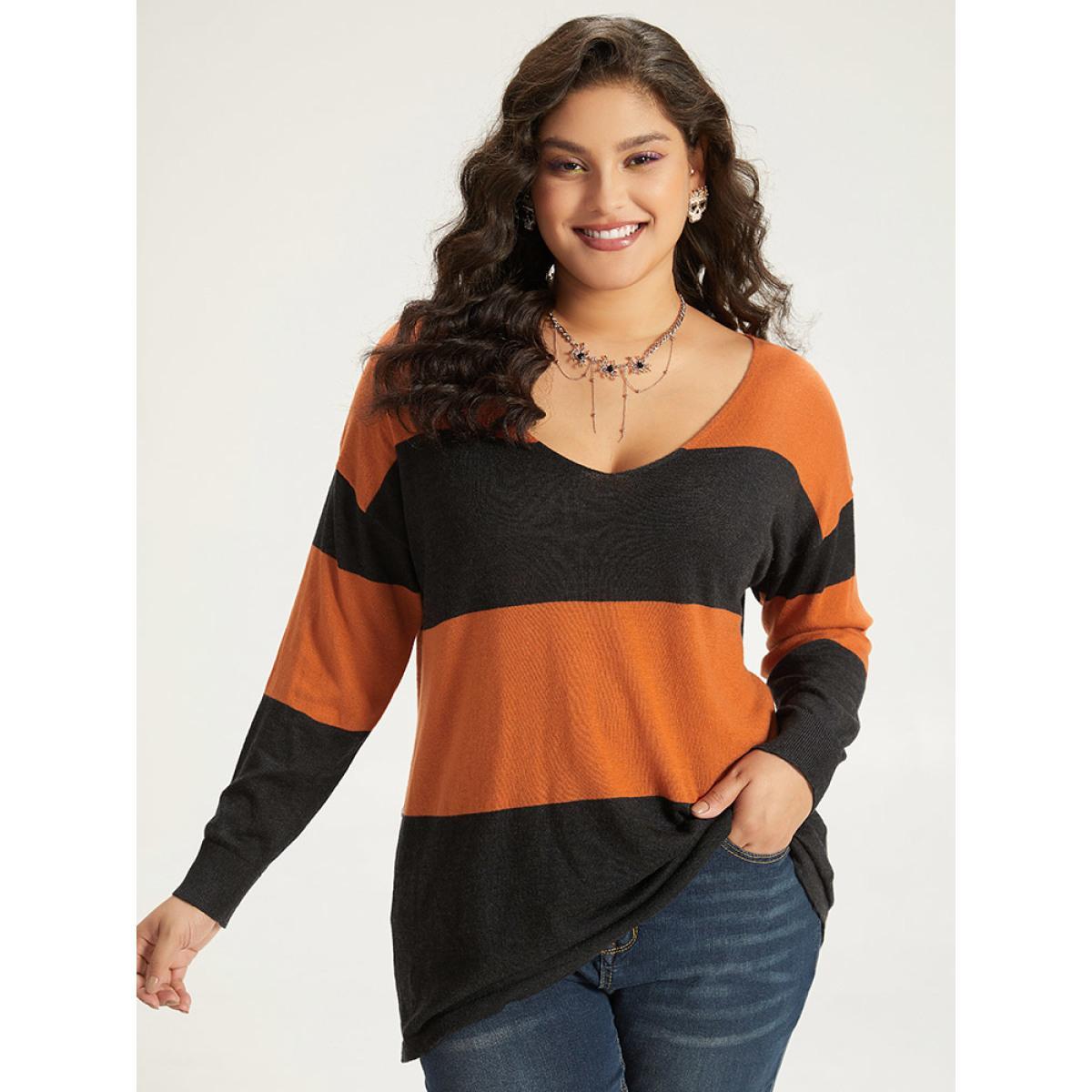 Plus Size Halloween Supersoft Essentials Colorblock Contrast Elastic Cuffs Pullover Orange Women Casual Loose Long Sleeve V-neck Everyday Pullovers BloomChic 30/6X Product Image