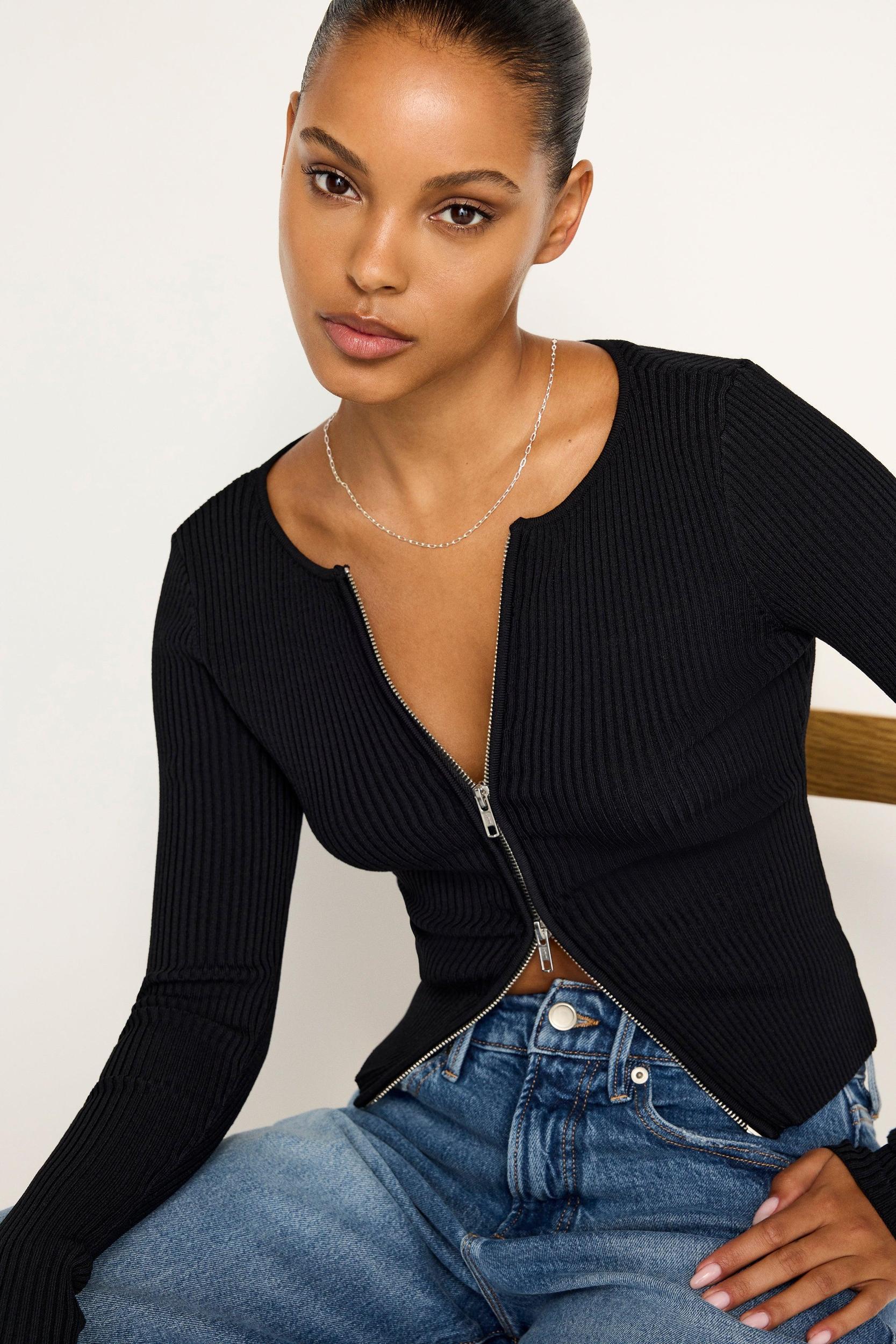 STRETCH RIB KNIT SWEATER | BLACK001 Product Image