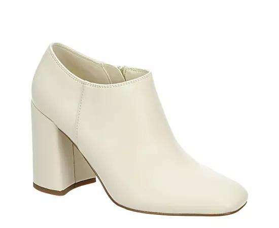 Madden Girl Womens Whittley Boot Product Image