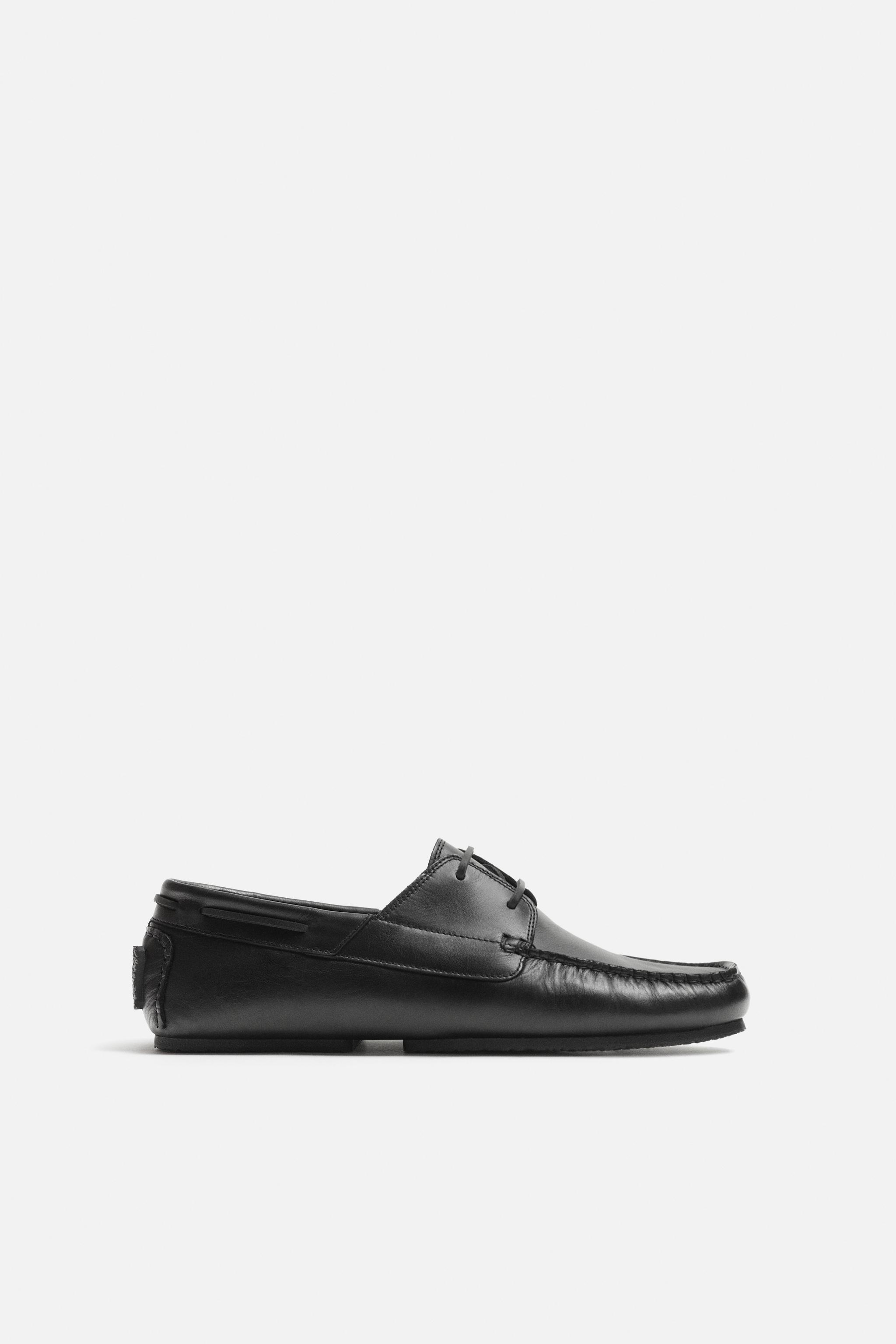 LEATHER BOAT SHOES Product Image