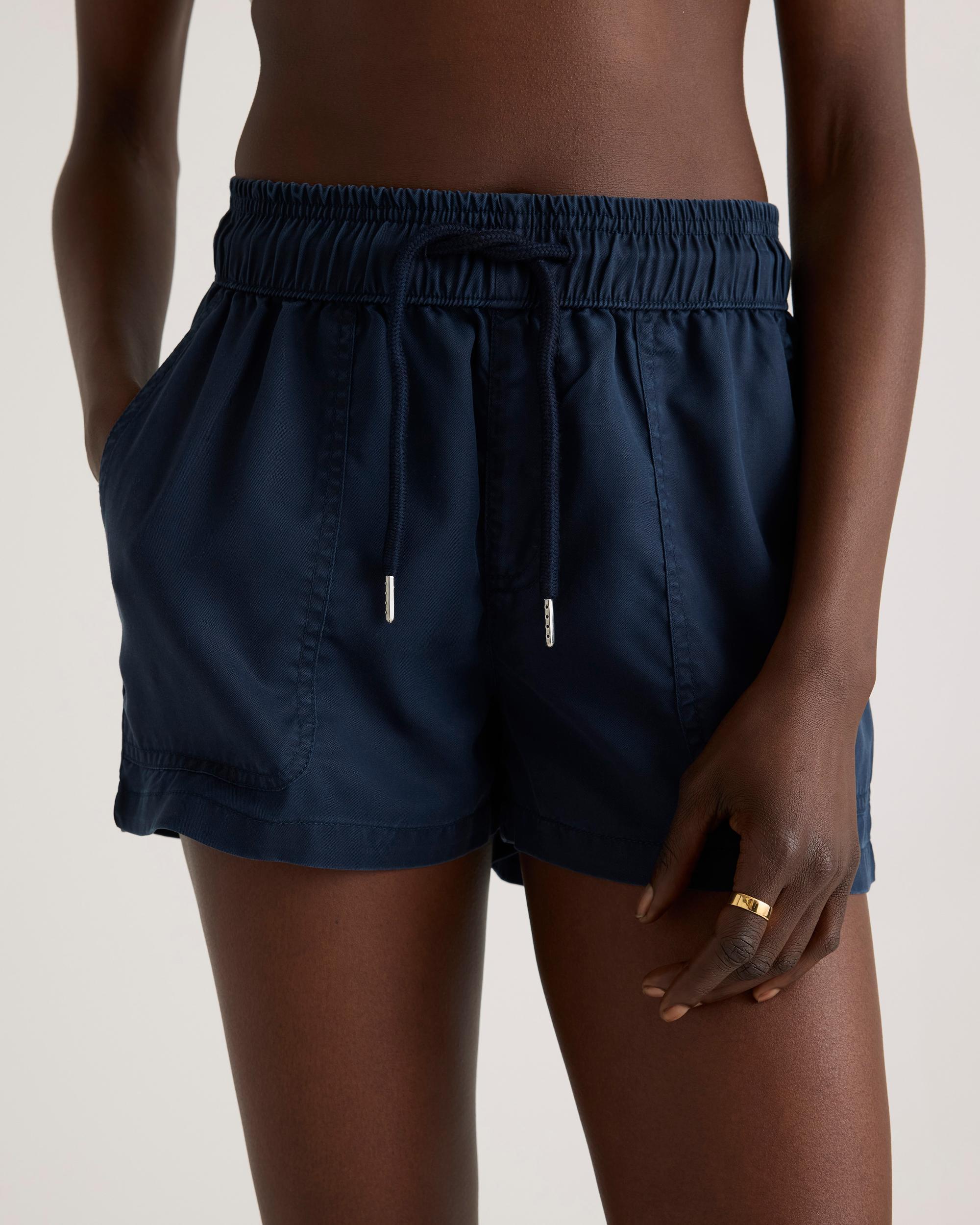Quince | Women's Vintage Wash Tencel Utility Shorts Size XL Product Image