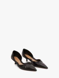 KNOT PUMPS in black | JW Anderson US  Product Image