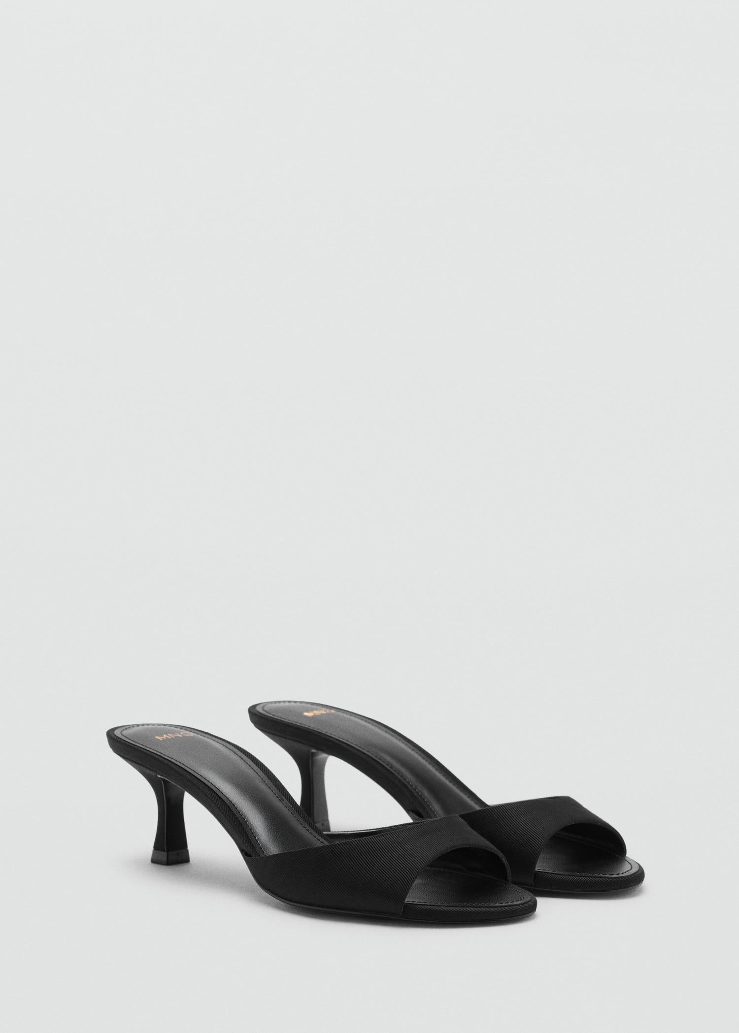 Kitten-heel sandals with strap - Women | MANGO USA Product Image