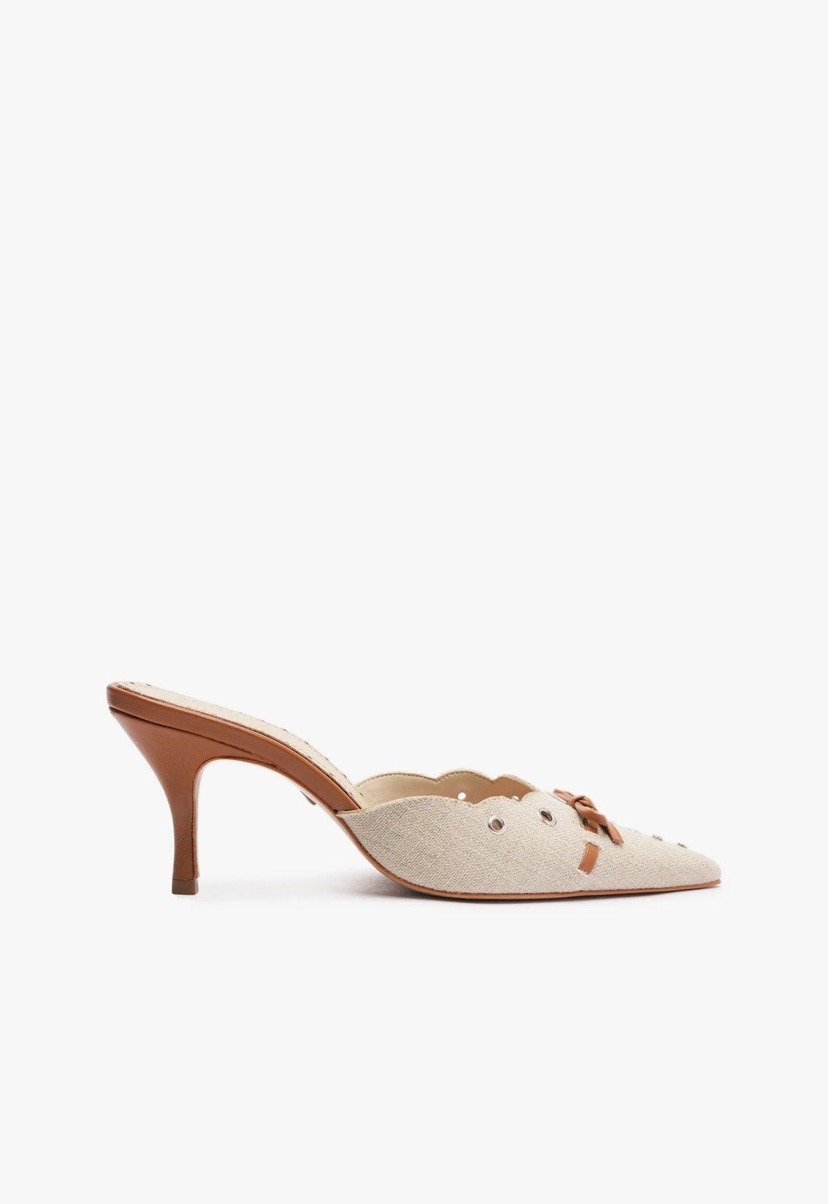 Hilly Linen Pump Product Image