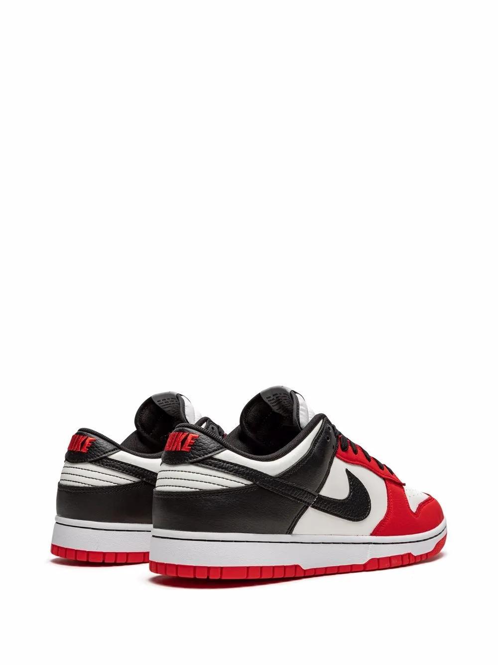 Dunk Low Retro EMB "NBA 75th Anniversary - Chicago Bulls" sneakers Product Image