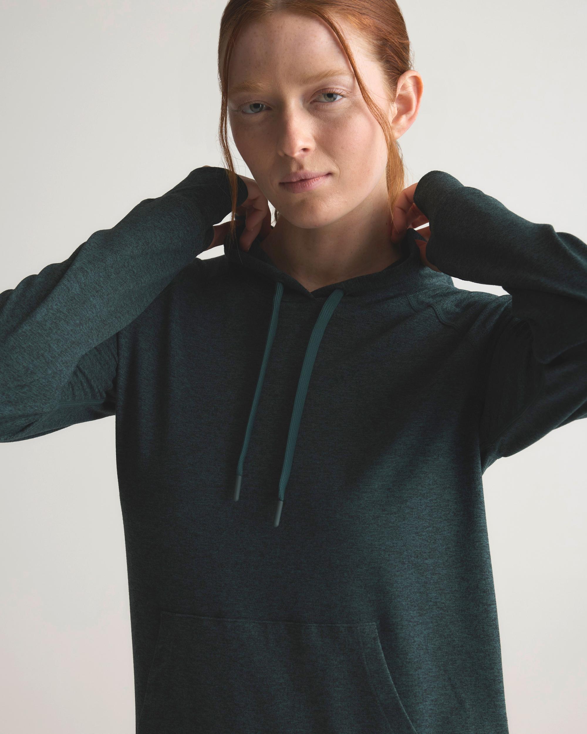 Quince | Women's Super Soft Performance Pullover Hoodie Flowknit Activewear, Size XL, Recycled Polyester Product Image