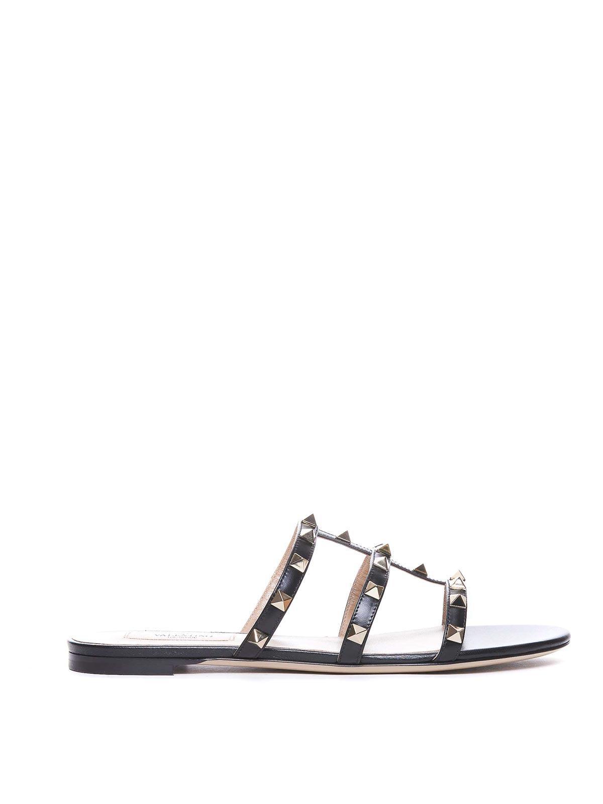VALENTINO GARAVANI Rockstud Leather Flats In Black Product Image