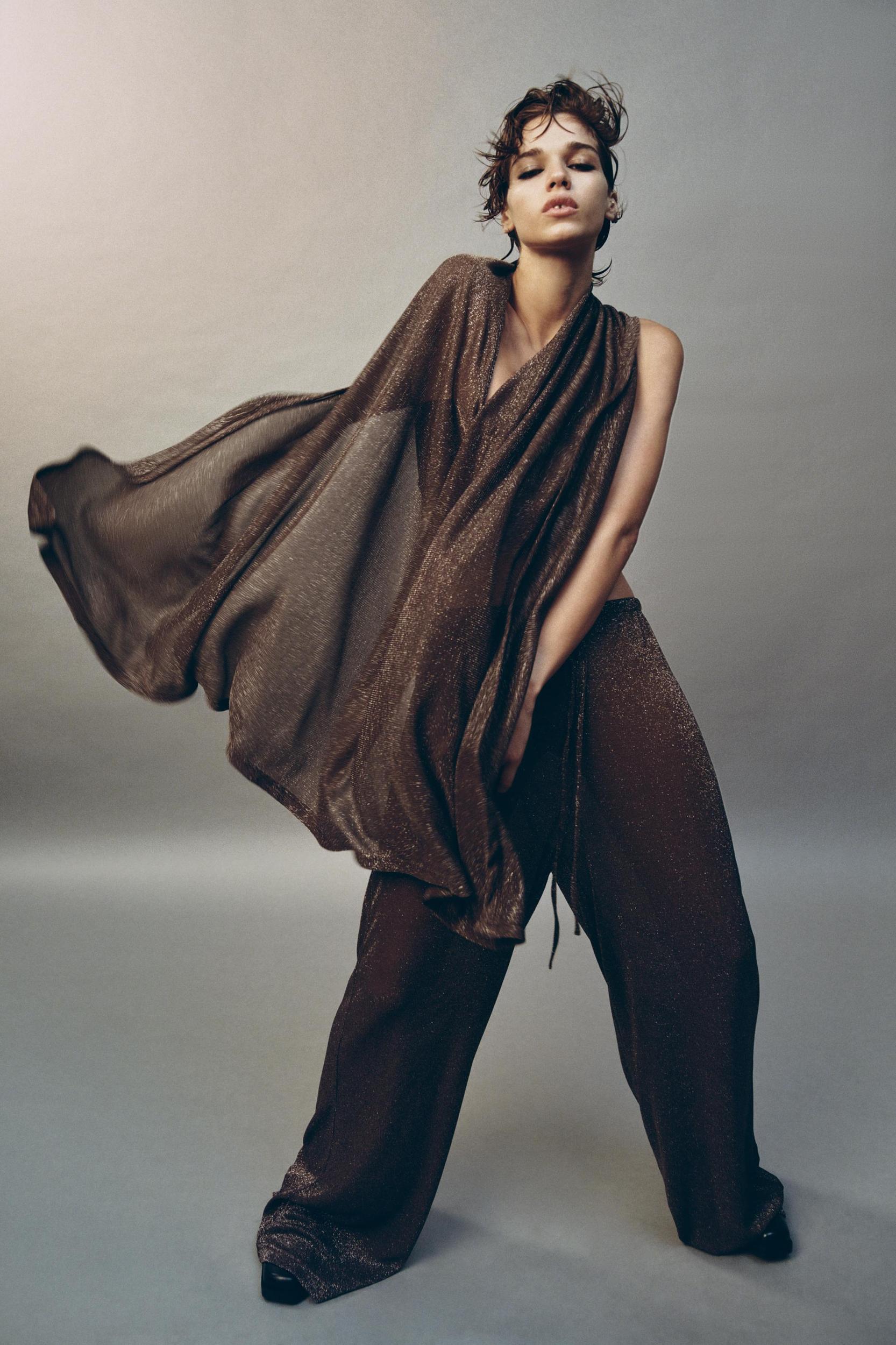 ASYMMETRIC METALLIC THREAD CAPE Product Image