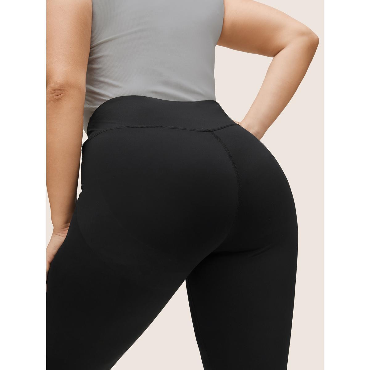 Plus Size Solid Seamless Butt Lifting High Rise Leggings Women Black Casual High stretch Skinny High Rise Dailywear Leggings BloomChic 10/M Product Image