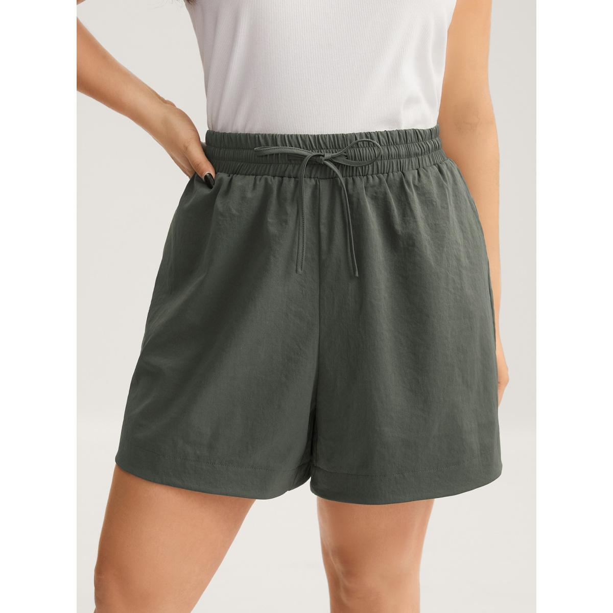 Plus Size Waist-Tie Solid Wide-Leg Shorts Women ArmyGreen Casual Drawstring Wide Leg Everyday-Casual Shorts BloomChic 14-16/1X Product Image