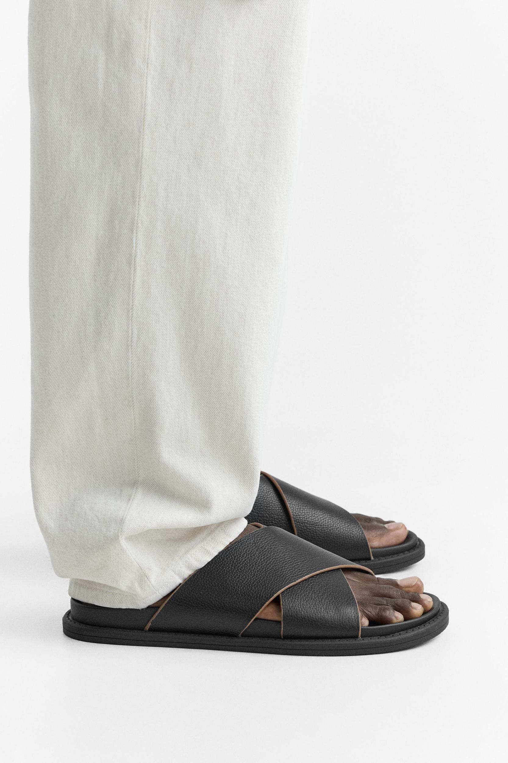 CROSS STRAP LEATHER SANDALS Product Image