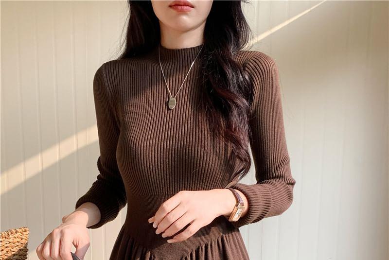 Long-Sleeve Mock Neck Plain Ruched Maxi A-Line Knit Dress Product Image